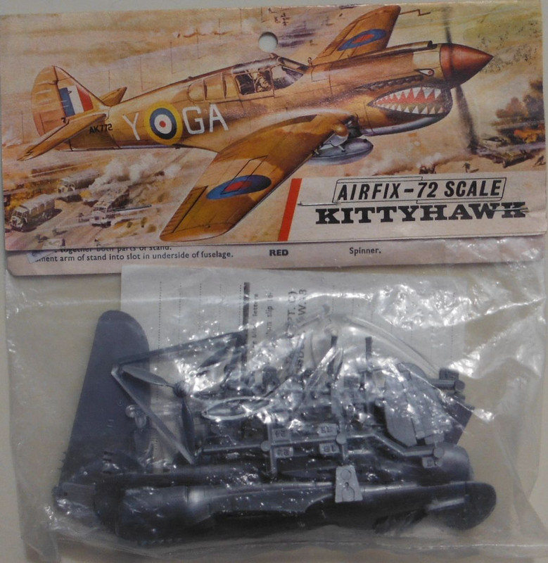 Airfix 72 Curtiss P-40E Kittyhawk (118)