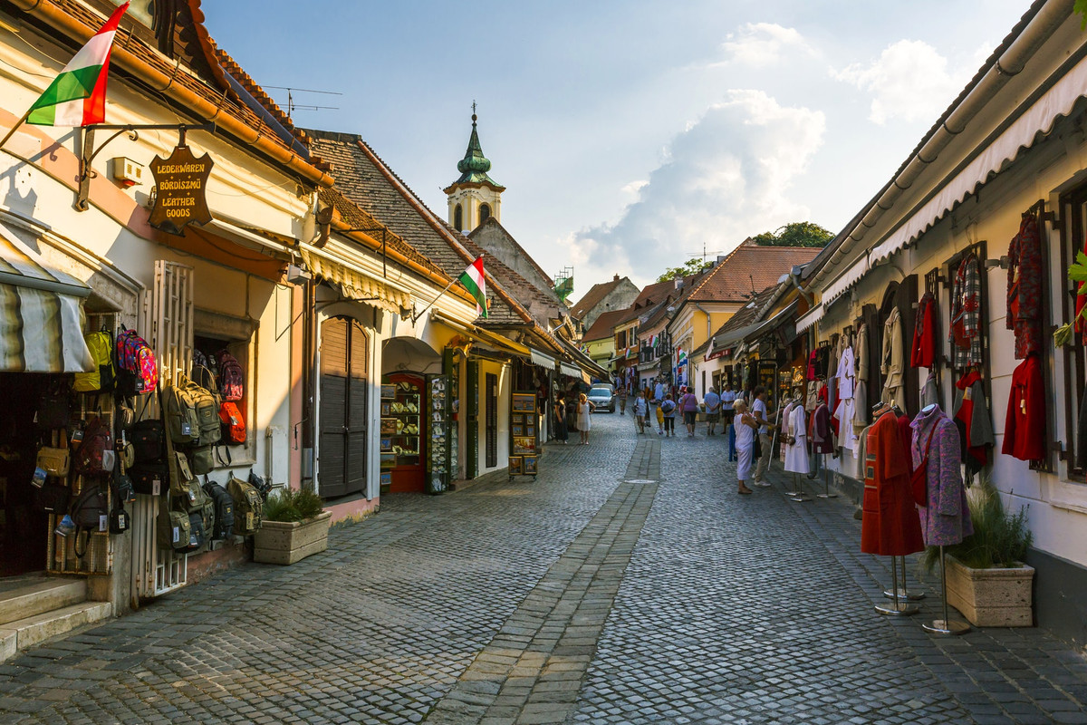 [Obrazek: hu-szentendre.jpg]