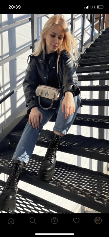 8C5D4939-E9E9-47B3-969E-07F3E215D999