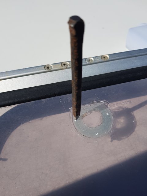 escotilla reparacion 8