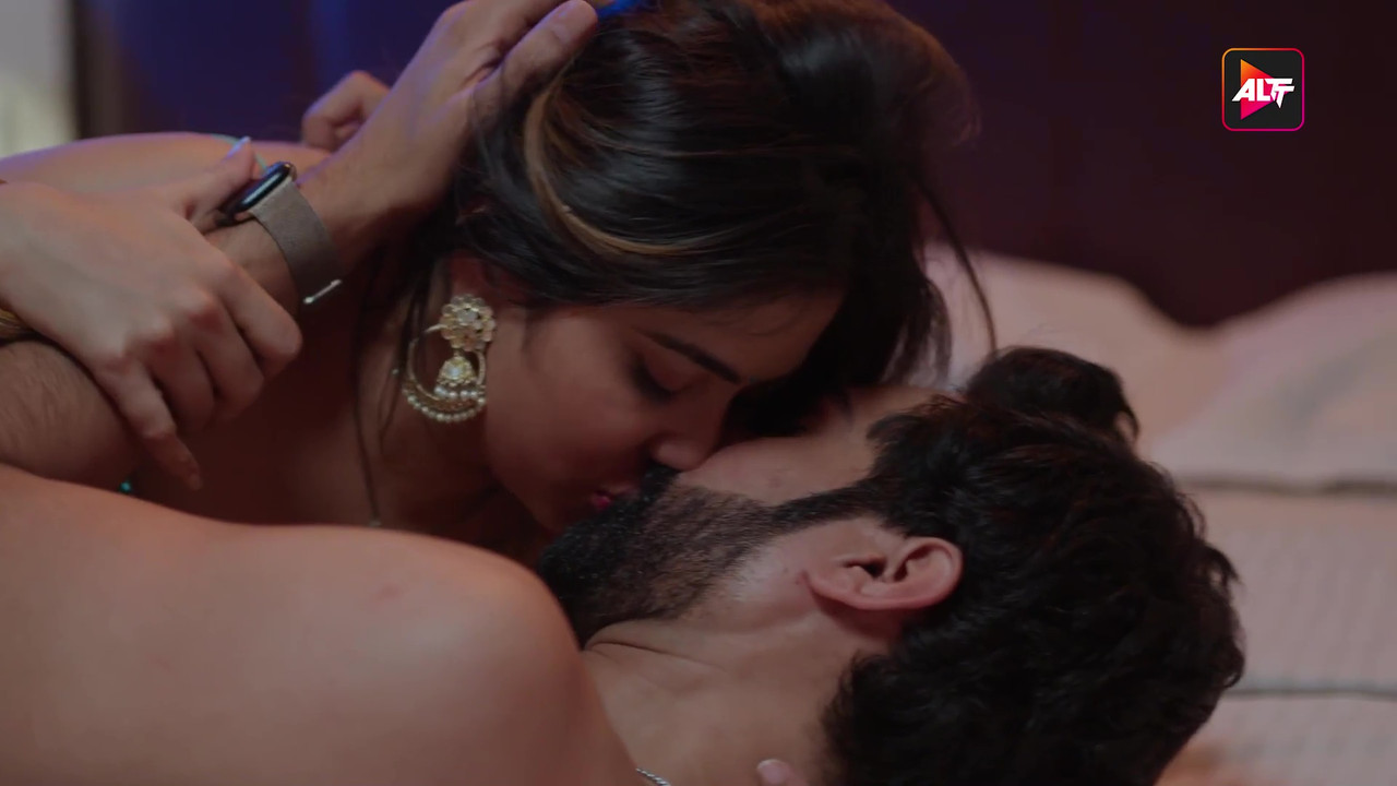 vlcsnap-2025-06-24-00h51m29s146