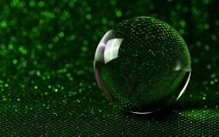 green-glass-sphere-5k-t1.jpg