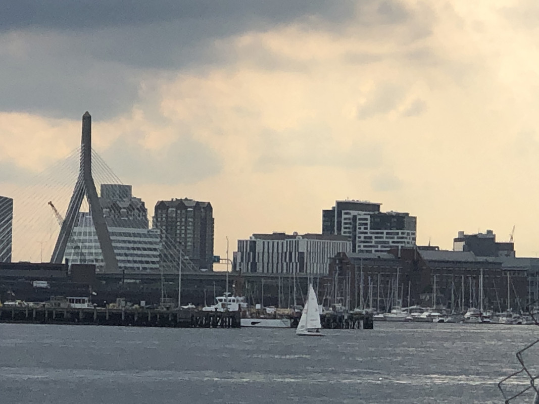 25214744-C3F9-4D43-861E-08C9A53479DA