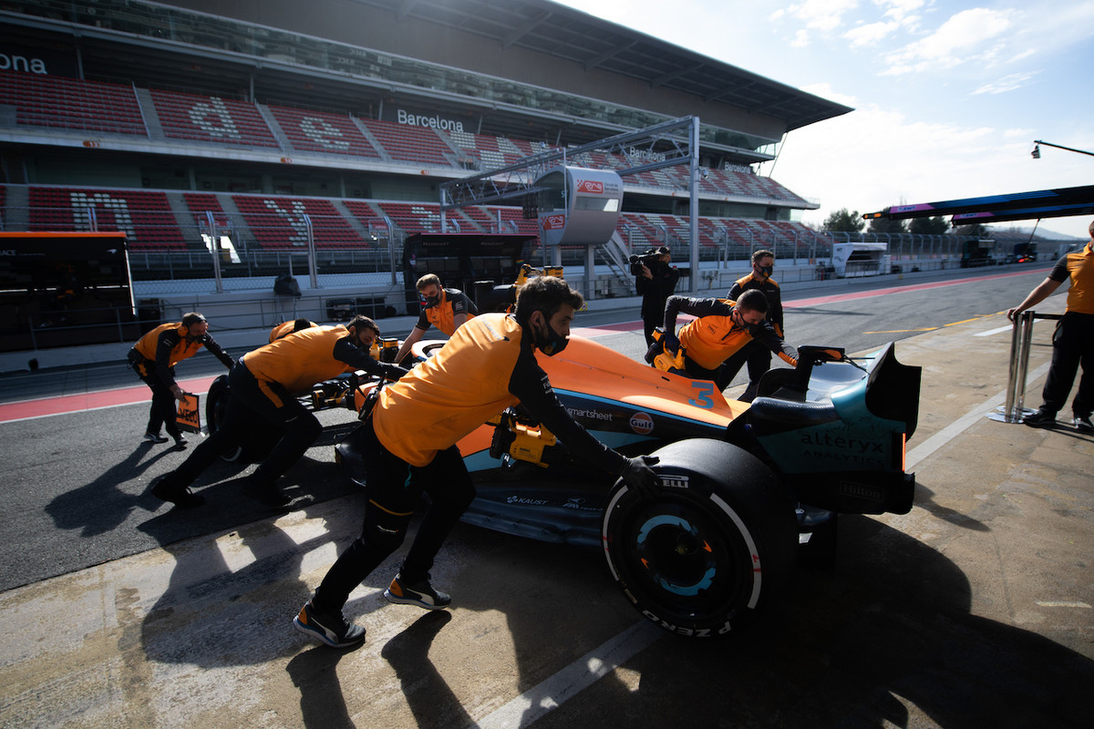 [Imagen: f1-test-barcellona-day-2-gallery-fotografica-433.jpg]