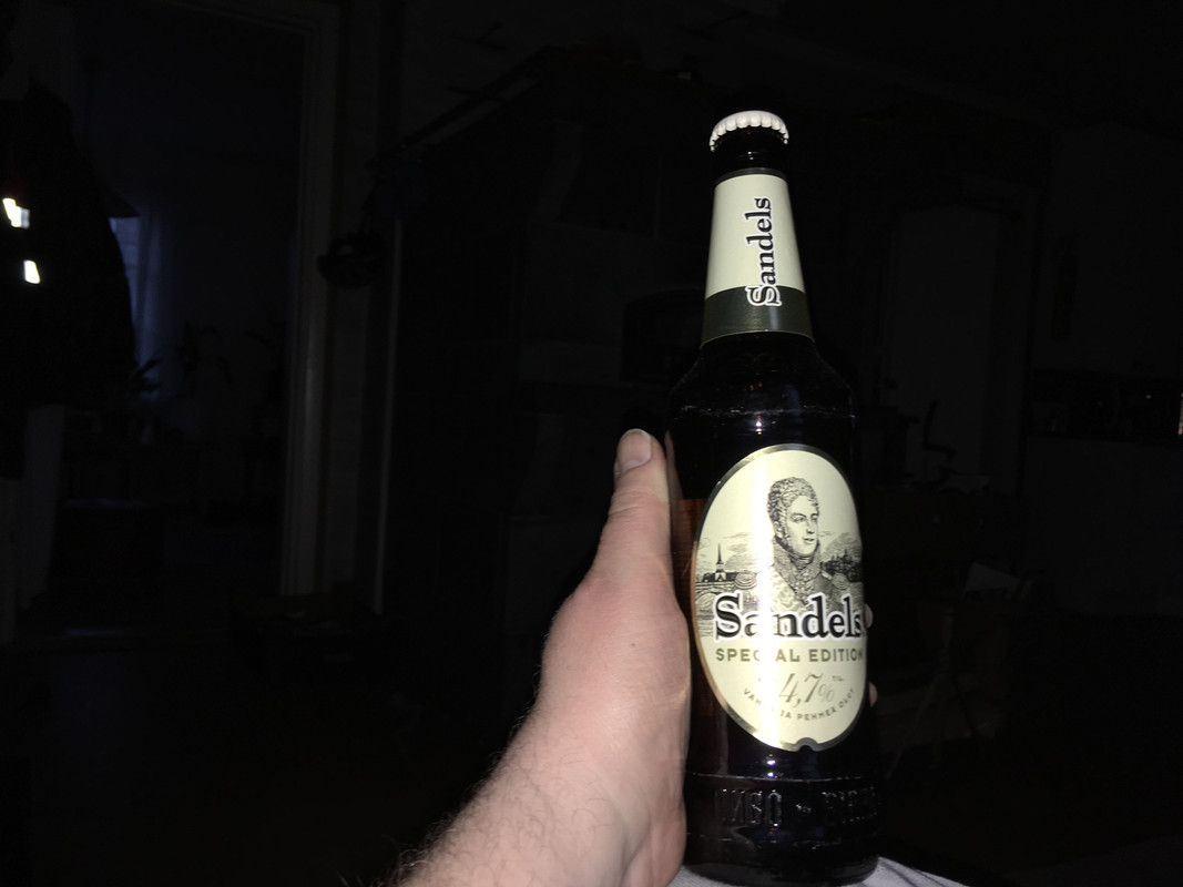 89294713-EFFD-40FC-9AEF-E9D39A4C123D