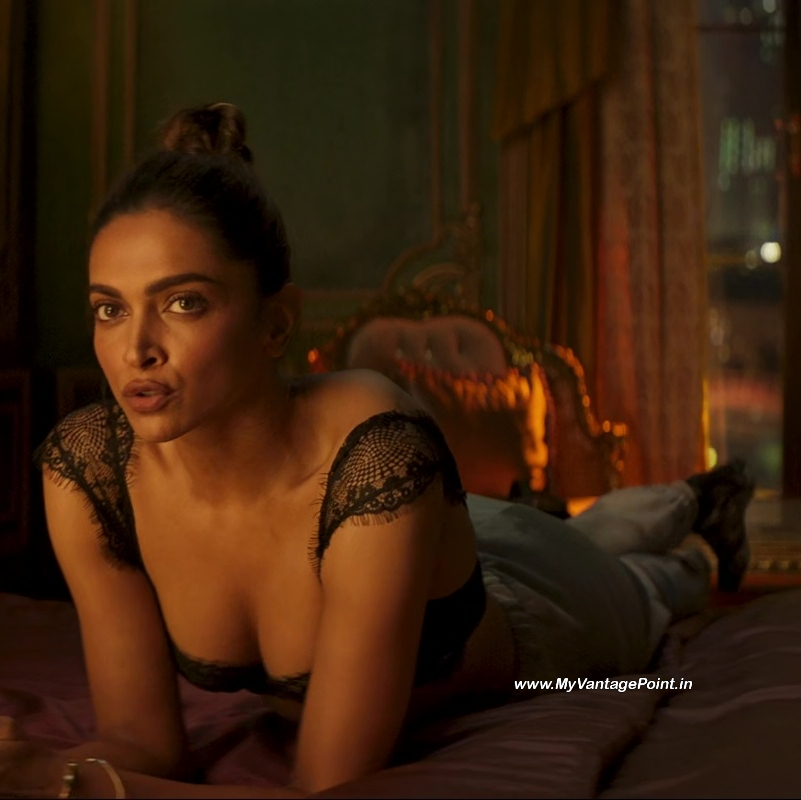 114-Deepika-Padukone-Hot-Scene-in-Pathaan-Movie-with-Shah-Rukh-Khan-My-Vantage-Point