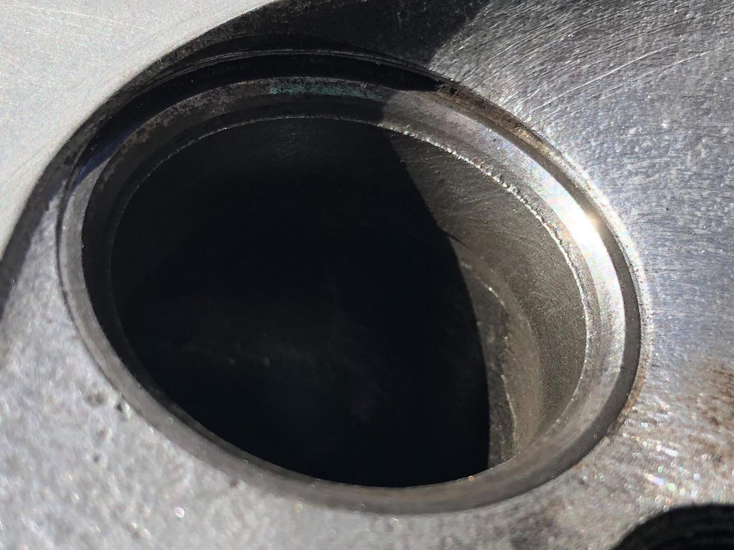 C7BD0B01-D991-450B-91D1-C225B36AE3AF