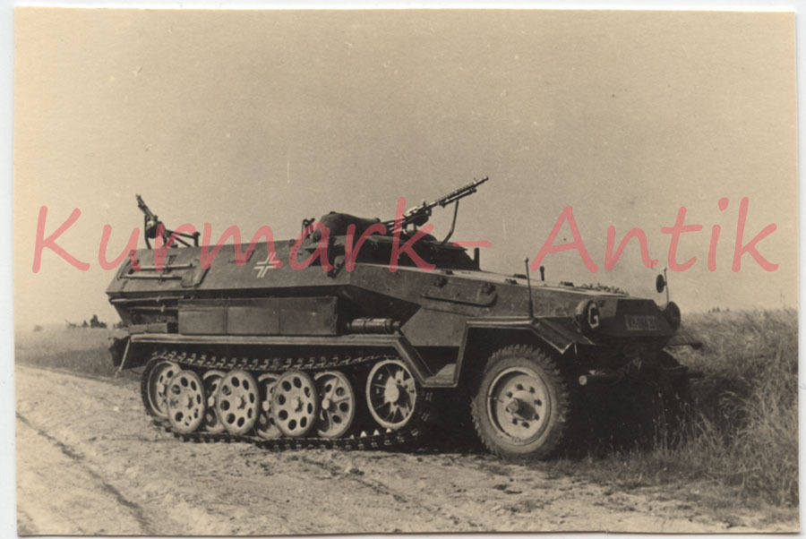 Foto Wehrmacht Frankreich III.Schützen Bat.1 Pan
