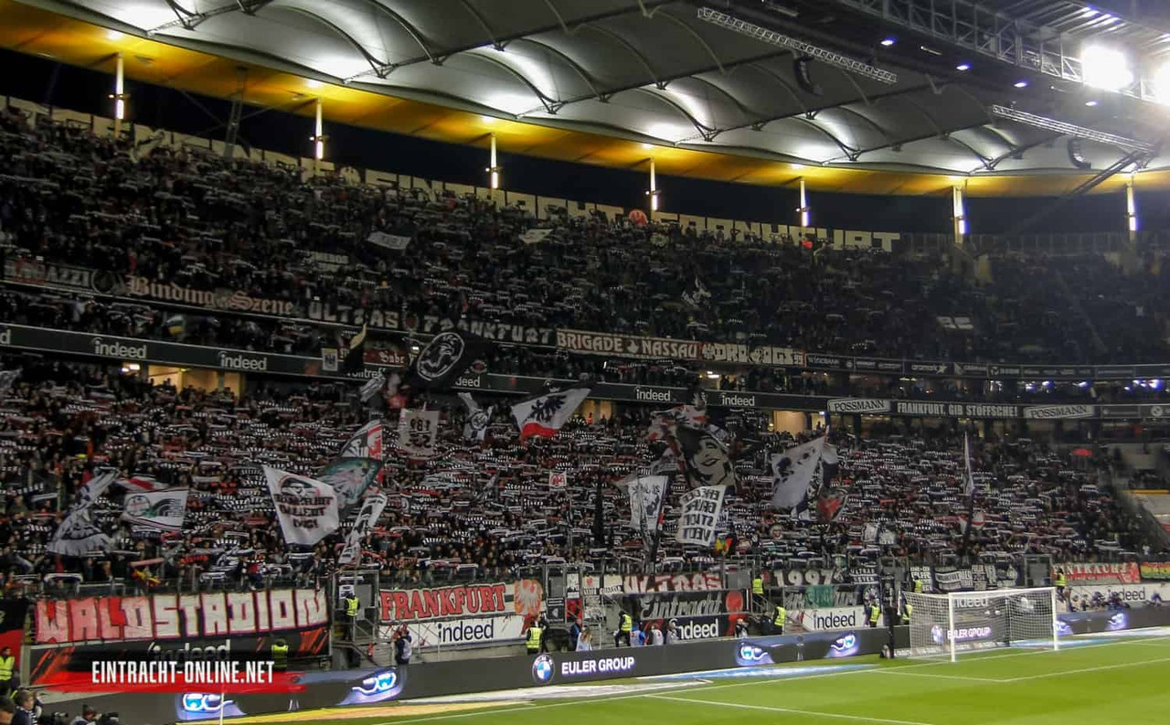 19-20-eintracht-frankfurt-vfl-wolfsburg-17