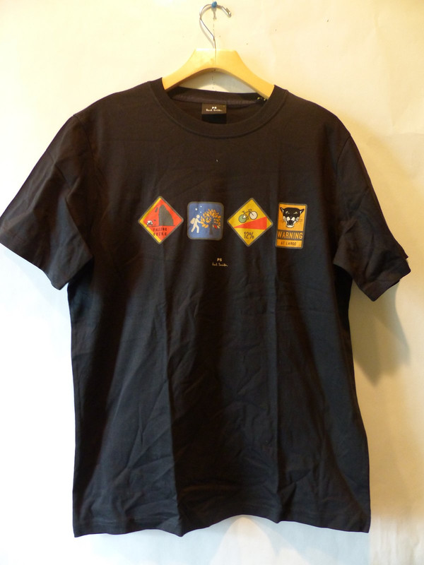 PAUL SMITH MEN REG FIT T SHIRT WARNING SIGNS BLACK MULTI SIZE M PAUL SMITH MEN REG FIT T SHIRT WARNING SIGNS BLACK MULTI SIZE M