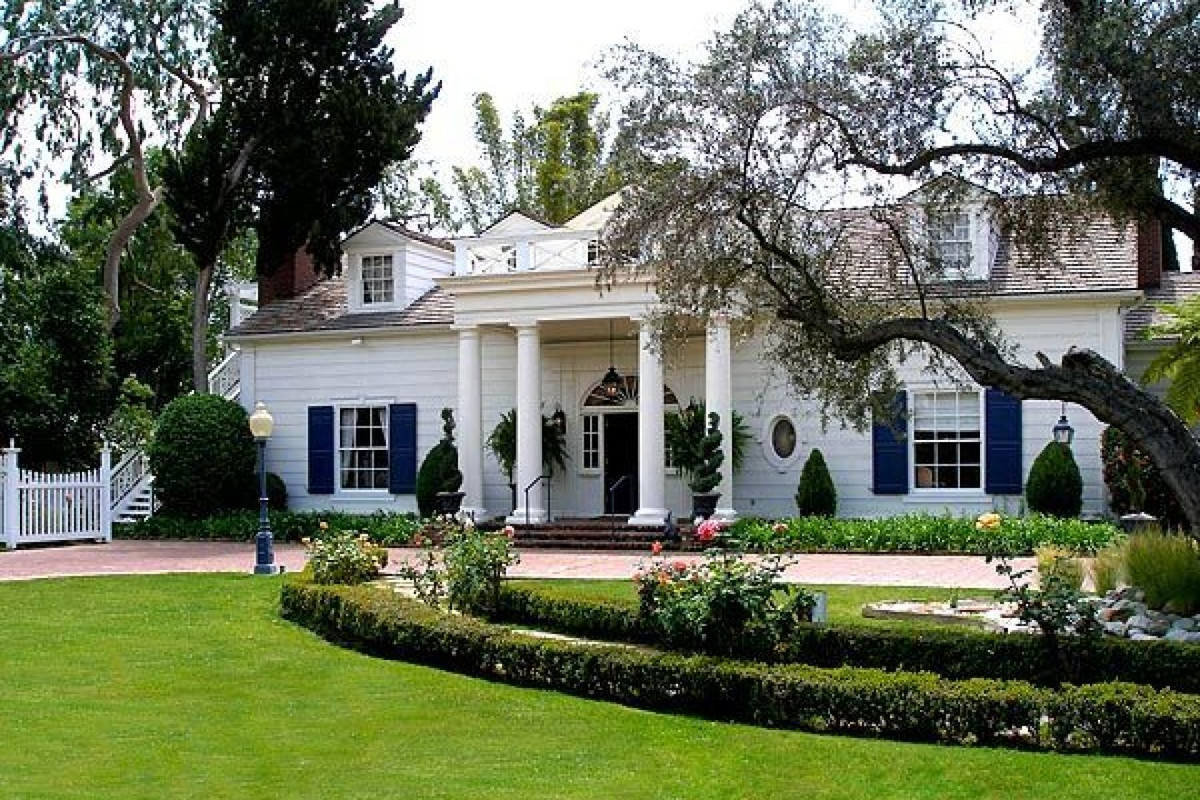 Milla's house in Beverly Hills