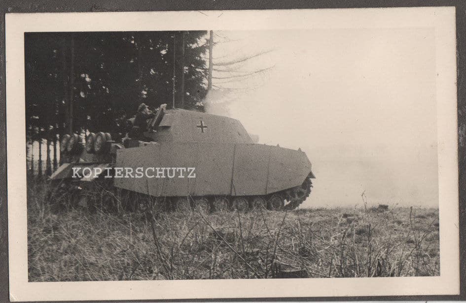 Panzer Fotos Sturmpanzer IV (Sd.Kfz. 166) BRUMMB