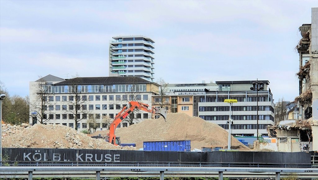 2022-04-06-essen-rwe-hh-abriss-4.jpg
