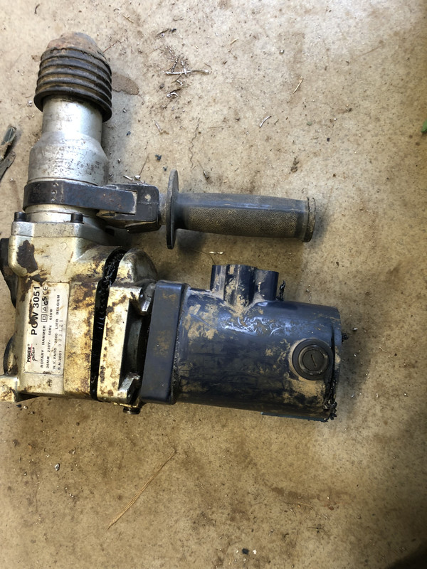 7C4453D7-EFDE-430D-9C6C-A08BF9B06191