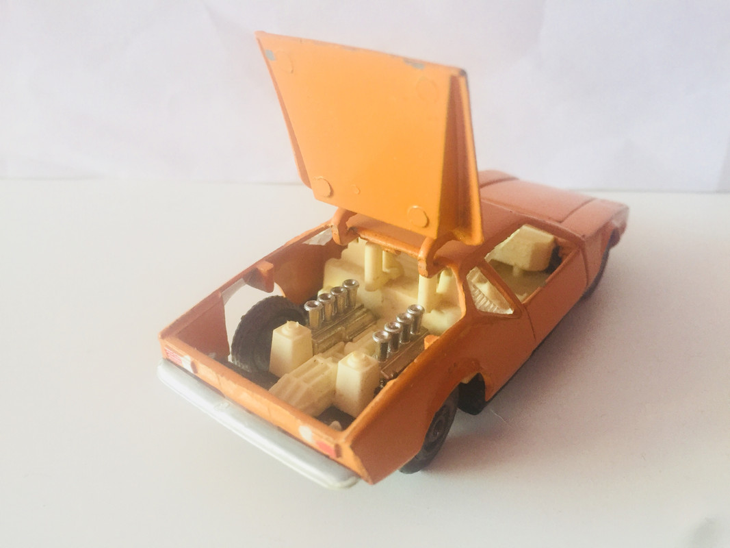 2A618FE0-04CF-4E55-9C28-08F6CD7DB699