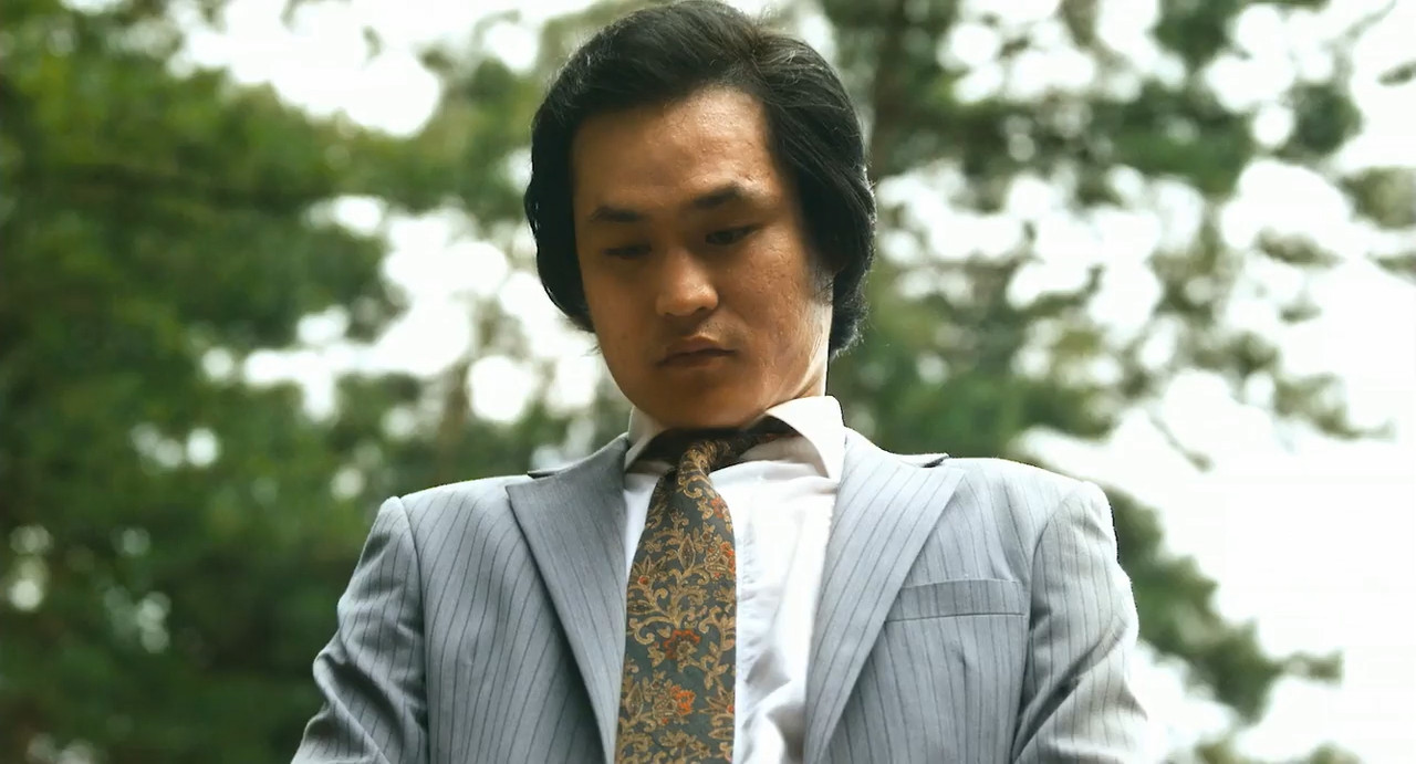 Nameless Gangster 2012 BluRay [Hindi + Korean] 480p 720p ESub Screenshot