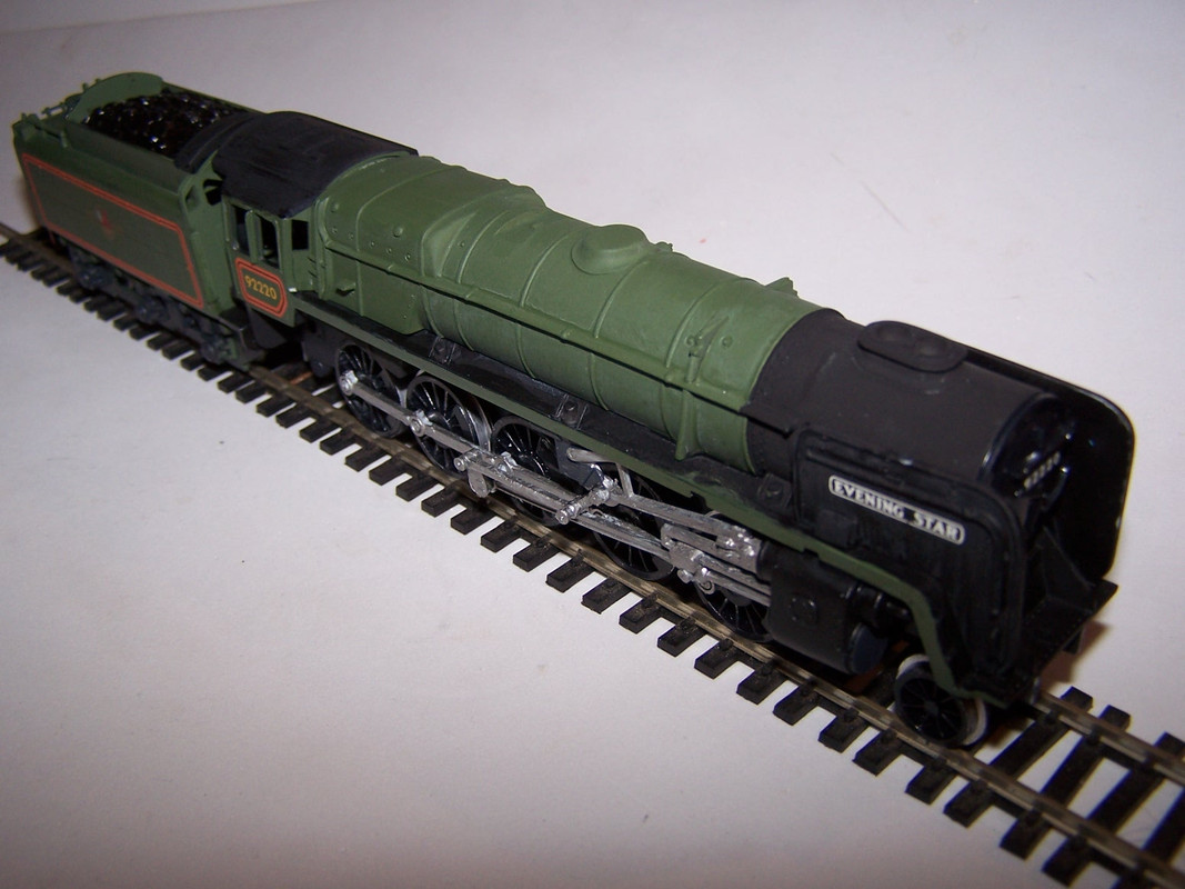 EVENING STAR 2-10-0 Locomotive KitMaster OO Gauge Model Kit