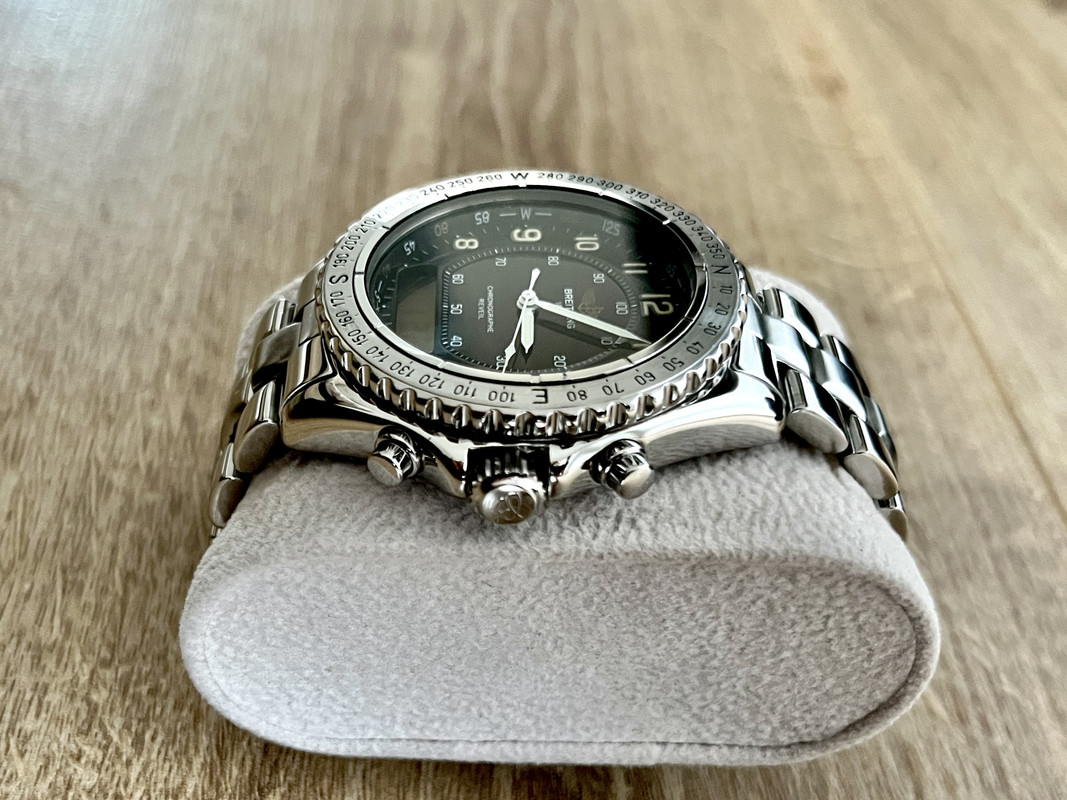 6B67A599-30CB-4654-9EA9-9AADA5922E4E