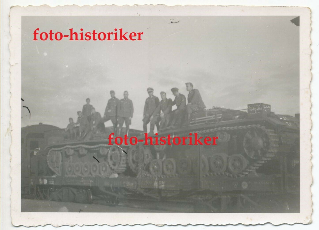 orig Foto Panzer STUG III Sturmgeschütz Zug Transport Verlegung 