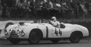 24 HEURES DU MANS YEAR BY YEAR PART ONE 1923-1969 - Page 22 50lm44-Skoda1101-VBobeck-JNetusil-2
