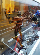 1572199713-blackarachnia-02