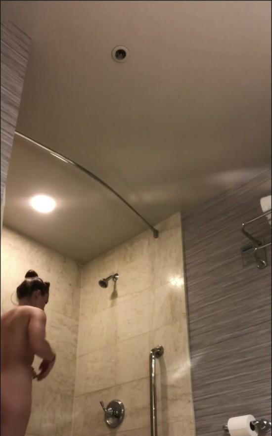 [Image: Voyeur56405104131.jpg]