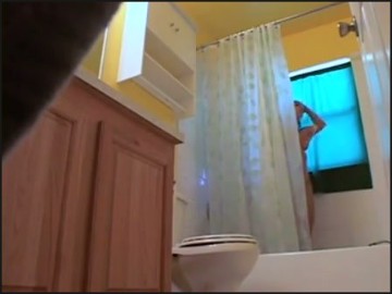 [Image: Voyeur15965075937.jpg]