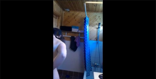 [Image: Voyeur60285120311.jpg]