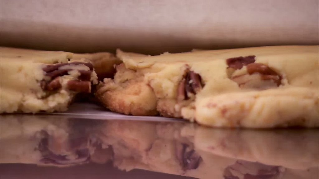 [Image: 9hu3le2f2lik.jpg]