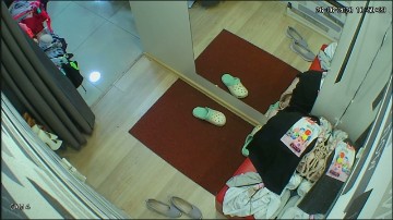 [Image: Voyeur52885100517.jpg]