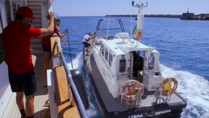 [Image: 7lb08q7rjfqe.jpg]