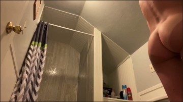 [Image: Voyeur56165121432.jpg]