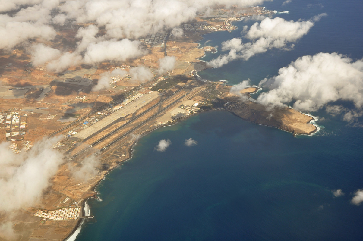 Gran_Canaria_International_Airport_R01