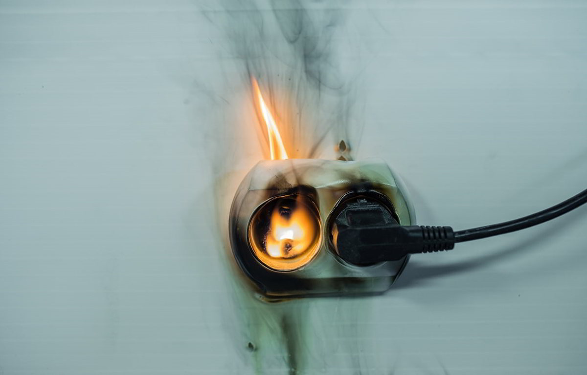 Componenti elettrici non sicuri min
