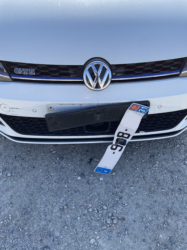 5134322B-0215-4868-8C37-5DB53FDF9556