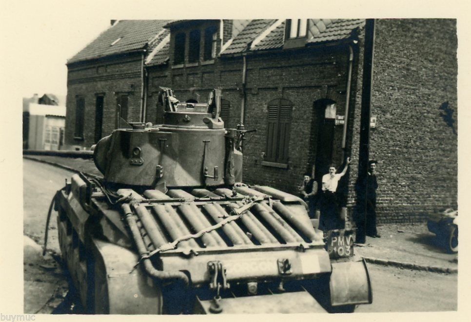 WK 2 BEUTE PANZER TECHNIK SOLDATEN GESCHÜTZE FRA