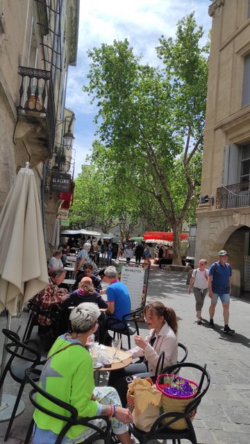 Uzes Thumbnail-1682516400298