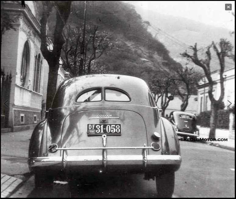 Graham_Hollywood_Sedan_03