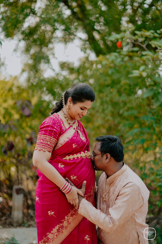 Telugu maternity photography Nottingham — expecting mother portrait, natural light at home