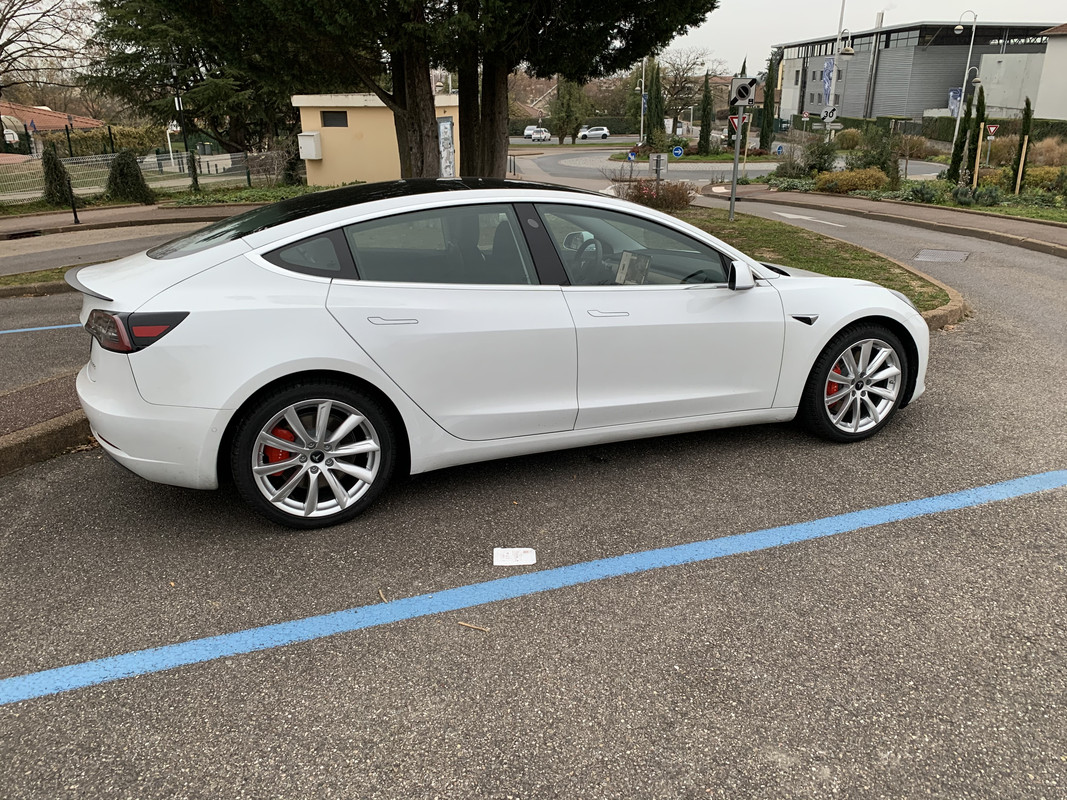 C5970C0A-EBCD-4443-8737-A4F834214175