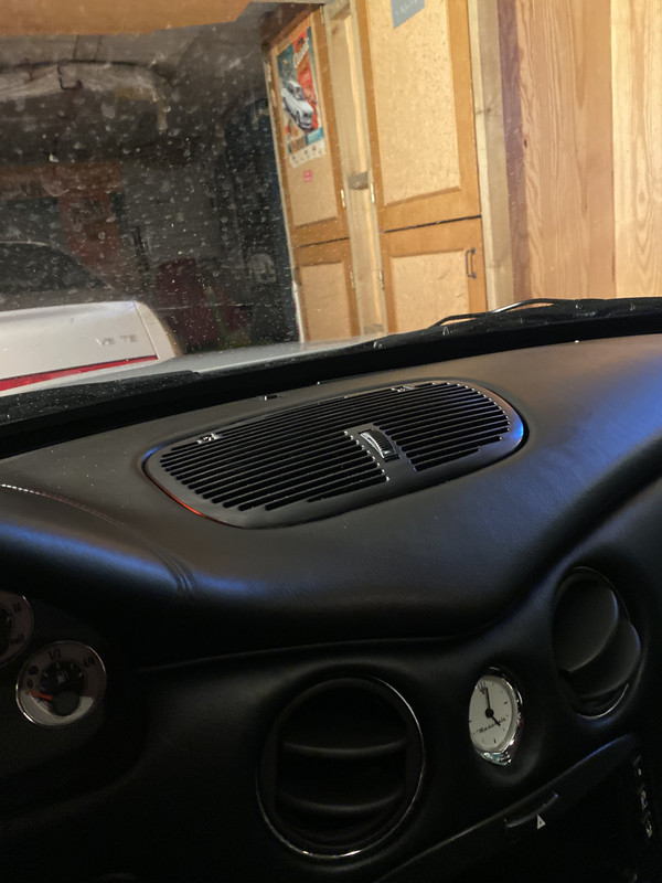 963897BB-F804-475B-8624-2050B3D68D20