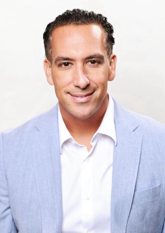 Paul Della, Licensed Insurance Agent