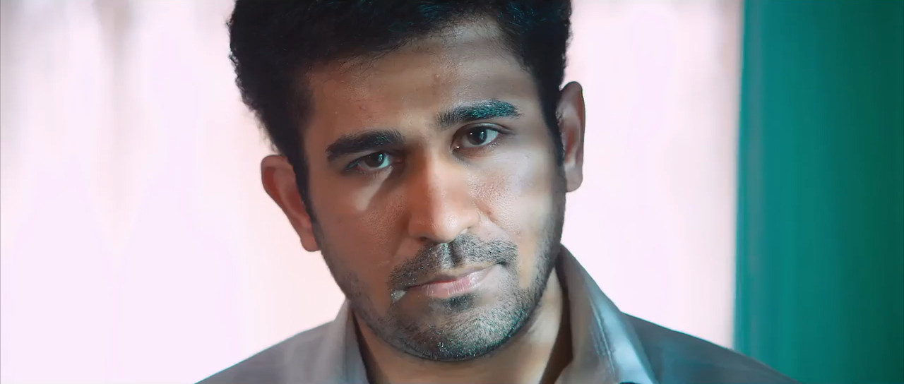Salim 2014 WebRip [Tamil] 480p 720p Screenshot