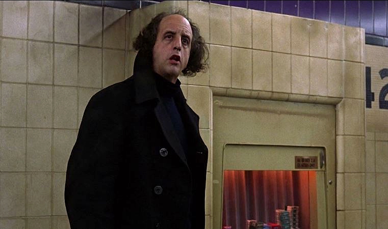 GHOST-VINCENT-SCHIAVELLI-1-A-FOTOR.jpg