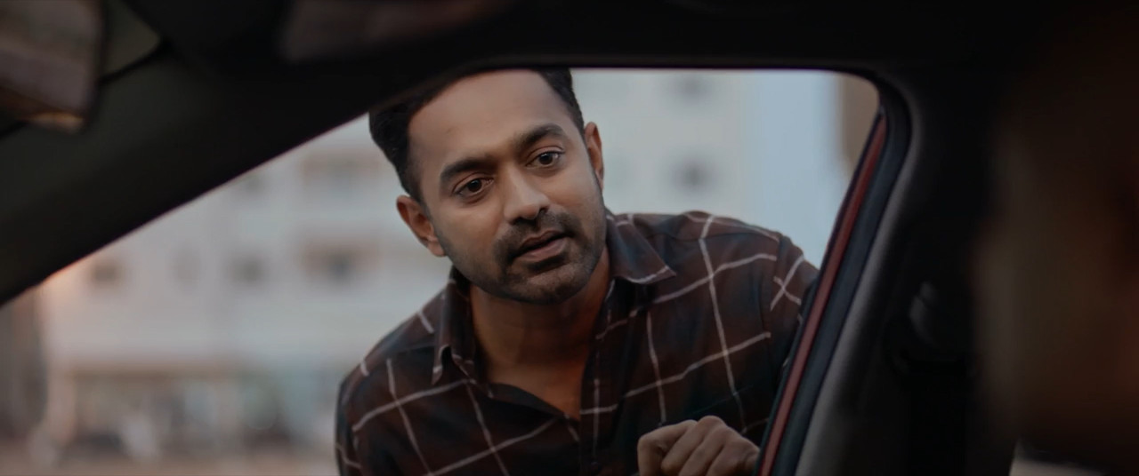 Sarkeet 2025 WebRip [Tamil + Malayalam] 480p 720p ESub Screenshot