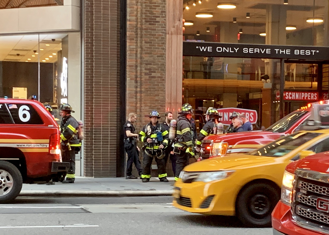 512FC806-2F4A-4CAA-AA91-6779FAB7D573