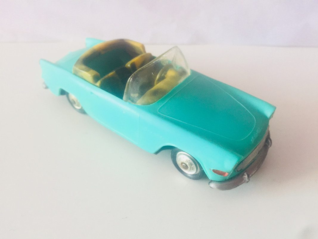 516BB172-4BBC-4CBF-B3E2-CE66C8A0F605