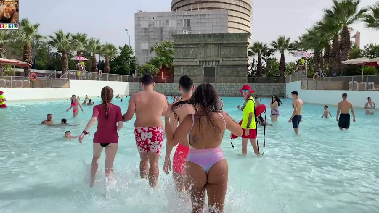 cristinasilvaculazobañadorENREDA2_oso4eeeeerrr