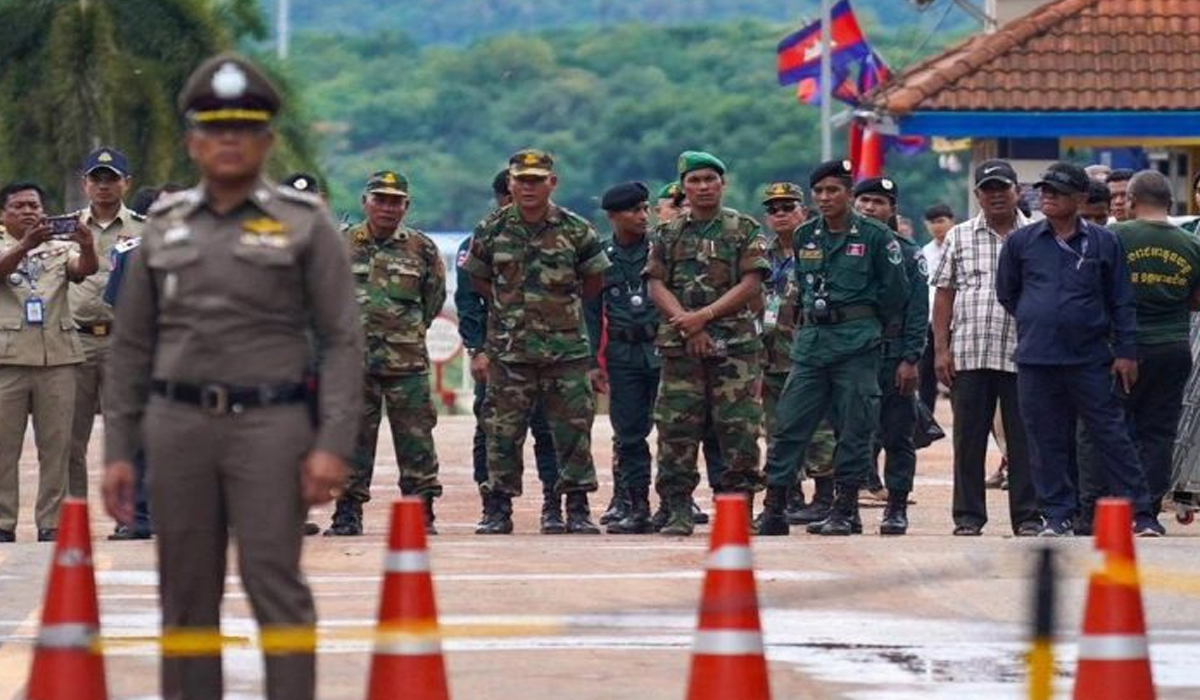 Konflik Memanas! Peluru Artileri Thailand dan Kamboja Dihantamkan ke Wilayah Laos!