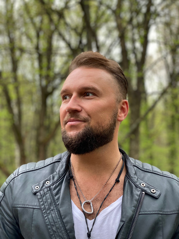 41BB3275-8F66-4766-ABE5-2C9C92016795